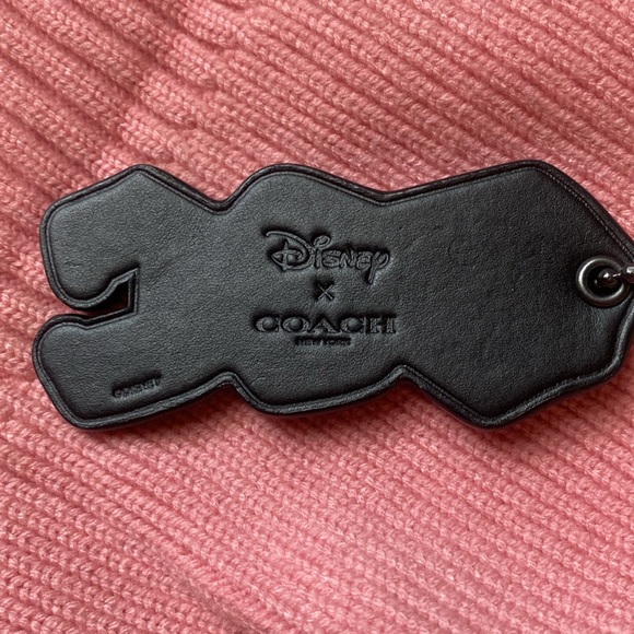 Disney X Coach Doc Bag Charm Snow White Dwarf Keychain FOB Collectible Hangtag - Picture 3 of 5